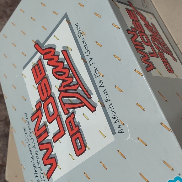 Vintage win, Lose or Draw Board Game - Picture 1 of 13